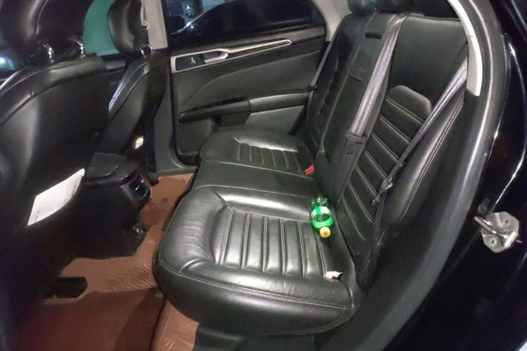 Used Ford Mondeo 2013 2.0L GTDi 200 Fashion Edition Left Rear Seat