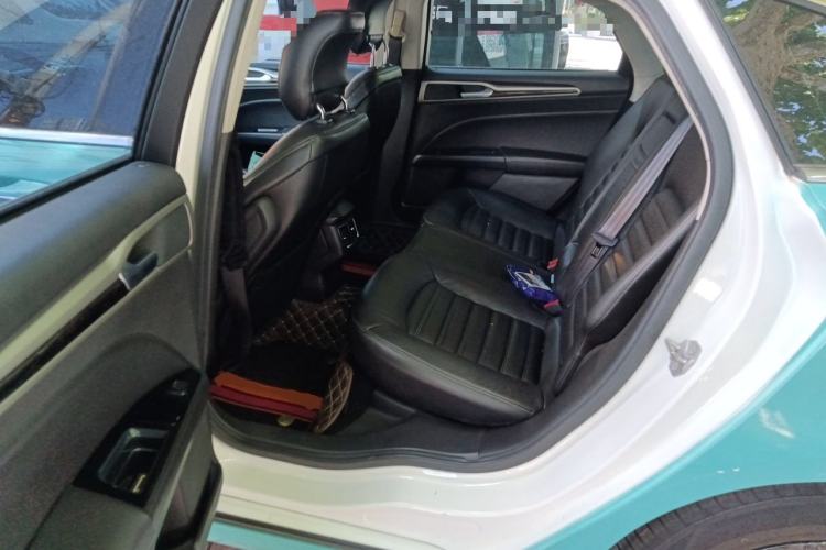 Used Ford Mondeo 2013 2.0L GTDi 200 Fashion Edition Left Rear Seat