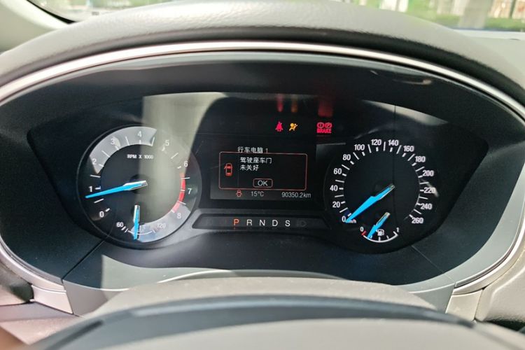 Used Ford Mondeo 2013 1.5L GTDi180 Fashion Edition Odometer Close Up