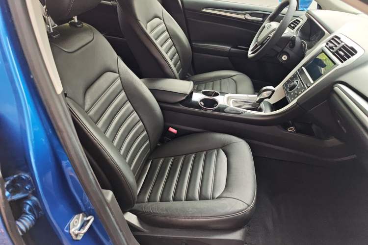 Used Ford Mondeo 2013 1.5L GTDi180 Fashion Edition Right Front Seat