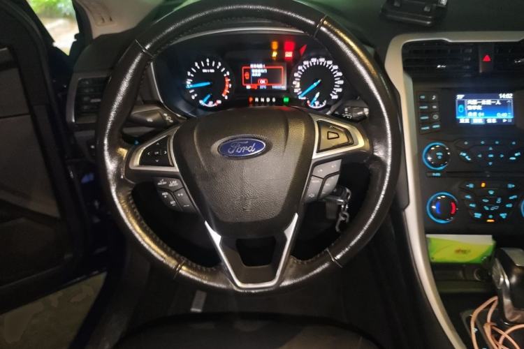 Used Ford Mondeo 2013 1.5L GTDi180 Fashion Edition Steering Wheel