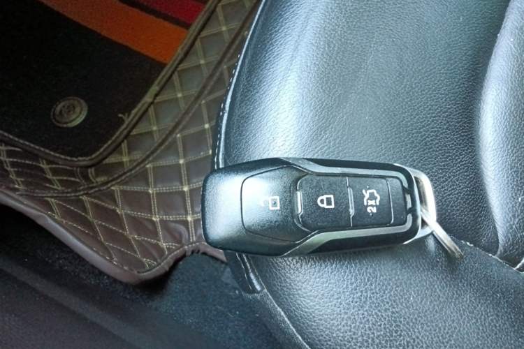 Used Ford Mondeo 2013 2.0L GTDi 200 Fashion Edition Vehicle Key
