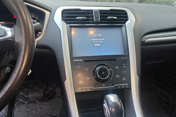 Used Ford Mondeo 2013 1.5L GTDi180 Fashion Edition Audio And AC Panel