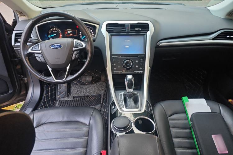 Used Ford Mondeo 2013 1.5L GTDi180 Fashion Edition Center Console