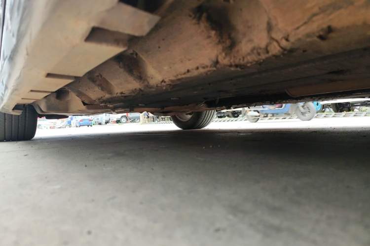 Used Ford Mondeo 2013 2.0L GTDi 200 Fashion Edition Chassis Front Right