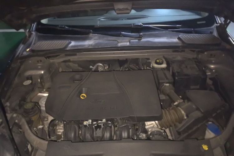Used Ford Mondeo 2013 2.3L Fashion Edition Engine Bay