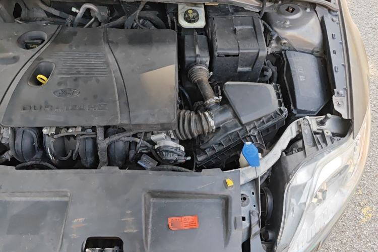 Used Ford Mondeo 2013 2.3L Luxury Model Engine Bay Left