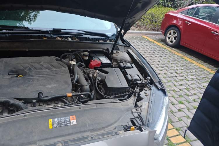 Used Ford Mondeo 2013 1.5L GTDi180 Fashion Edition Engine Bay Left