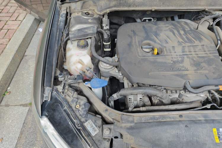Used Ford Mondeo 2013 1.5L GTDi180 Fashion Edition Engine Bay Right