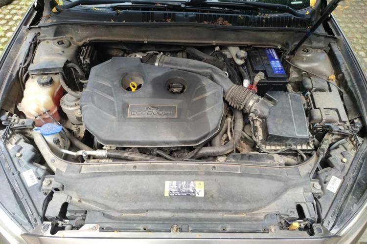 Used Ford Mondeo 2013 2.0L GTDi 200 Fashion Edition Engine Bay
