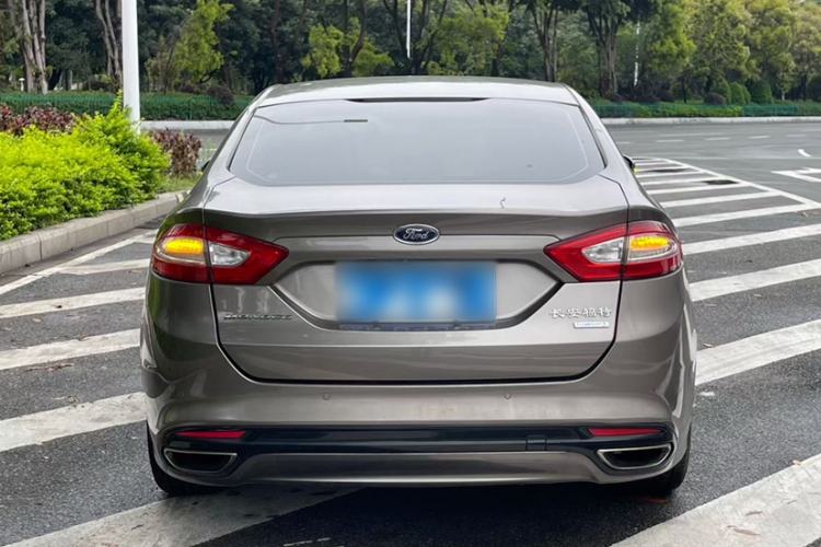 Used Ford Mondeo 2013 2.0L GTDi 200 Luxury Model Exterior 2