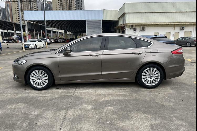 Used Ford Mondeo 2013 2.0L GTDi 200 Luxury Model Exterior 3
