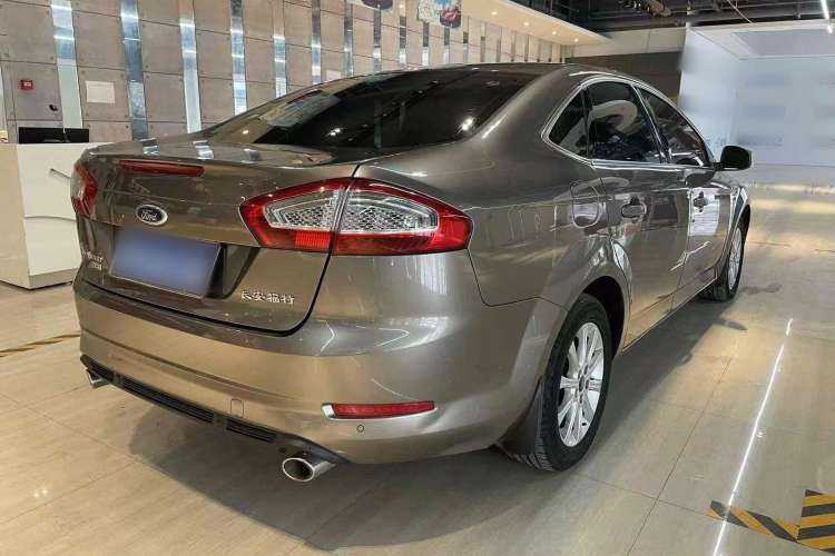 Used Ford Mondeo 2013 2.3L Fashion Edition Exterior 4