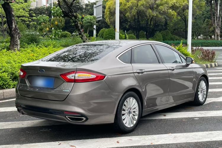 Used Ford Mondeo 2013 2.0L GTDi 200 Luxury Model Exterior 4