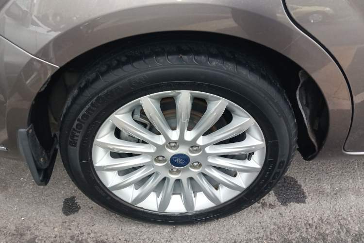 Used Ford Mondeo 2013 2.3L Luxury Model Exterior 5