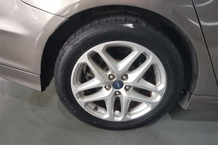 Used Ford Mondeo 2013 1.5L GTDi180 Fashion Edition Exterior 8