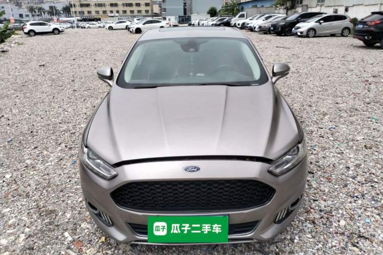 Used Ford Mondeo 2013 2.0L GTDi 200 Luxury Model Front
