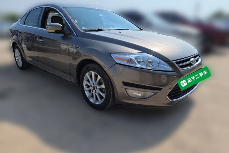 Used Ford Mondeo 2013 2.3L Fashion Edition Front Right 45 Deg