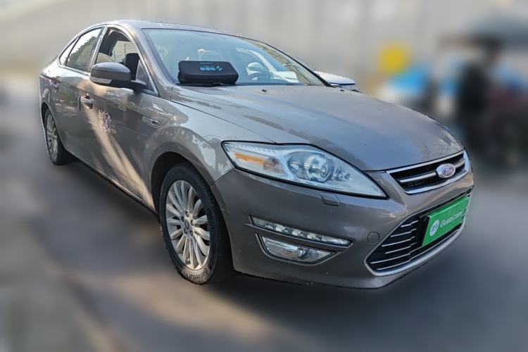 Used Ford Mondeo 2013 2.3L Luxury Model Front Right 45 Deg