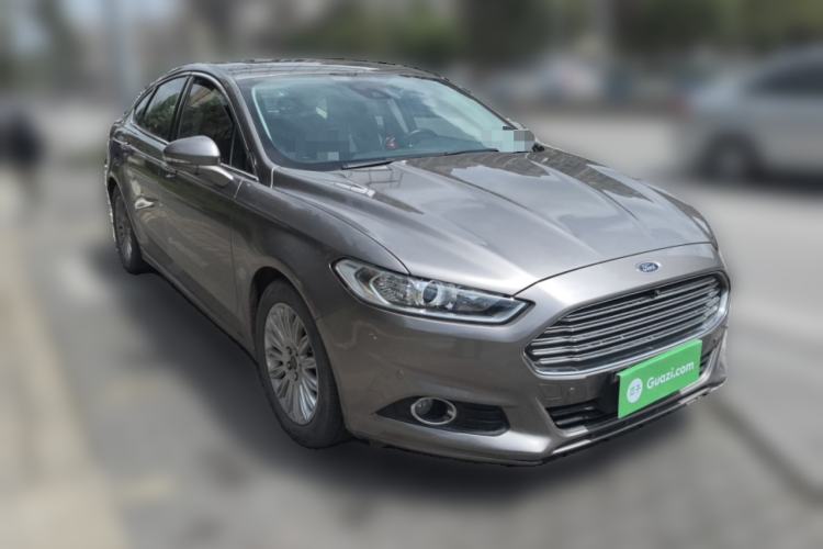 Used Ford Mondeo 2013 2.0L GTDi 200 Fashion Edition Front Right 45 Deg