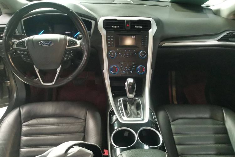Used Ford Mondeo 2013 1.5L GTDi180 Fashion Edition Interior 2