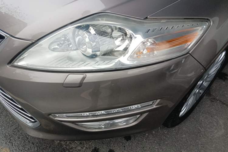 Used Ford Mondeo 2013 2.3L Luxury Model Left Front Headlight