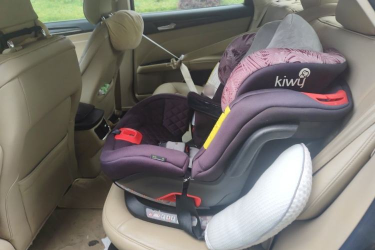 Used Ford Mondeo 2013 2.0L GTDi 200 Fashion Edition Left Rear Seat