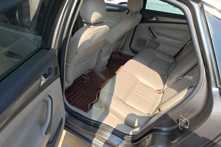 Used Ford Mondeo 2013 2.3L Fashion Edition Left Rear Seat