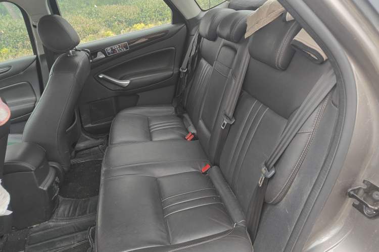Used Ford Mondeo 2013 2.3L Luxury Model Left Rear Seat