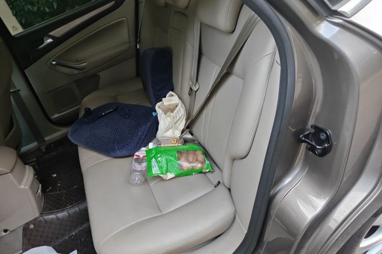 Used Ford Mondeo 2013 2.3L Fashion Edition Left Rear Seat