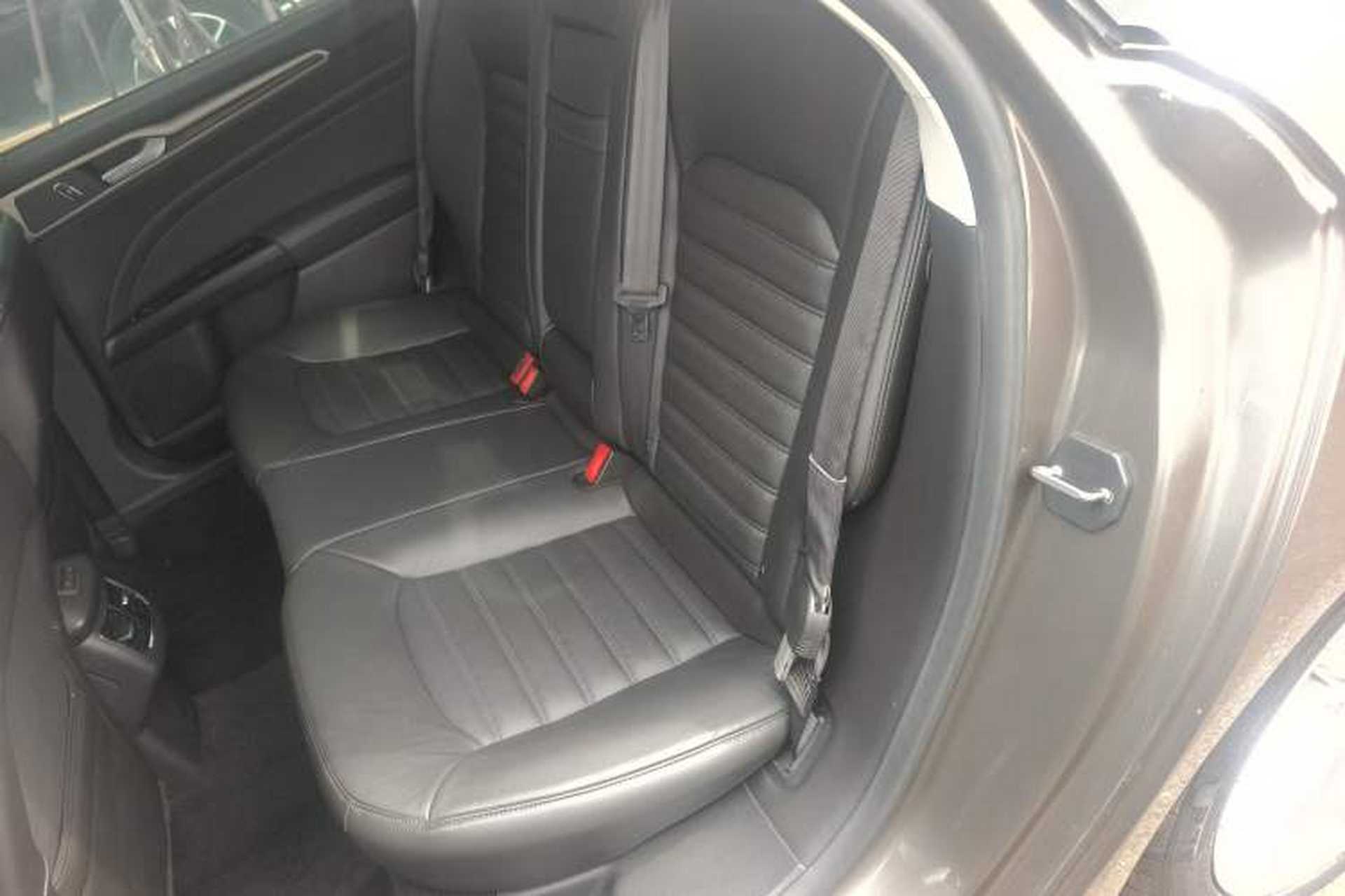 Used Ford Mondeo 2013 2.0L GTDi240 Flagship Edition Left Rear Seat
