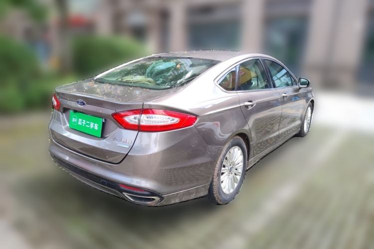 Used Ford Mondeo 2013 2.0L GTDi 200 Fashion Edition Rear Right 45 Deg