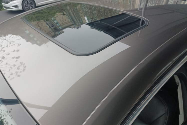 Used Ford Mondeo 2013 2.3L Luxury Model Roof