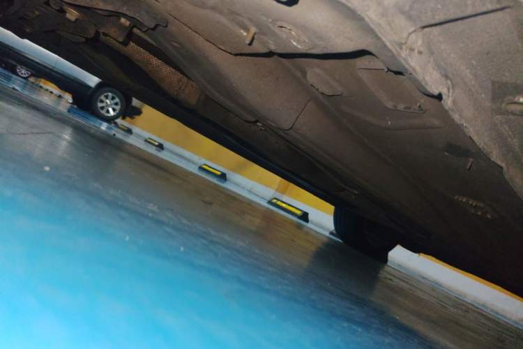 Used Ford Mondeo 2013 2.3L Luxury Model Chassis Front Left