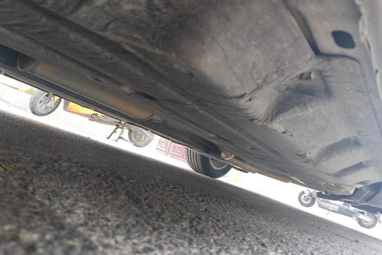 Used Ford Mondeo 2013 2.0L GTDi 200 Fashion Edition Chassis Front Left