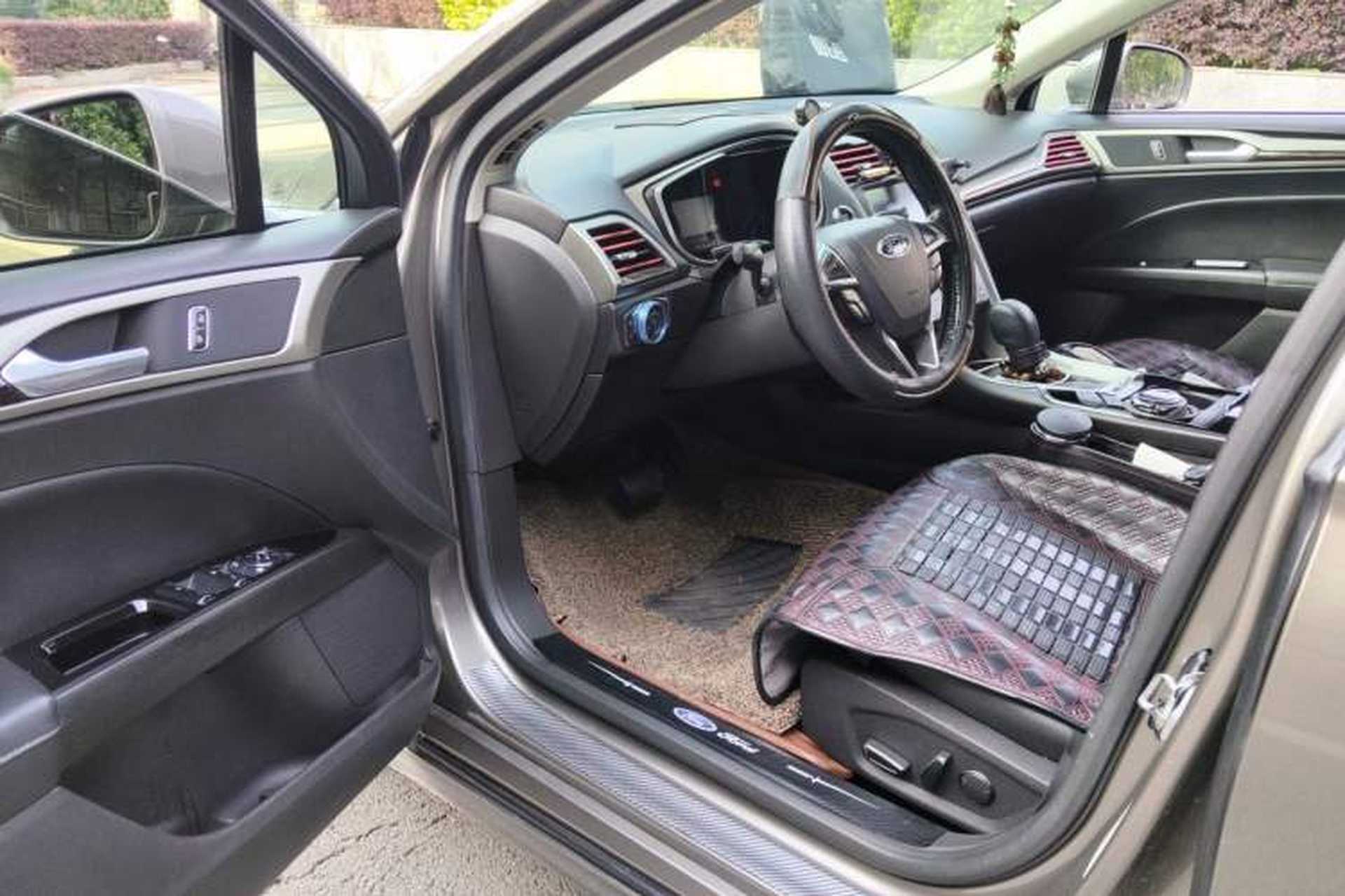 Used Ford Mondeo 2013 2.0L GTDi 200 Fashion Edition Driver Seat