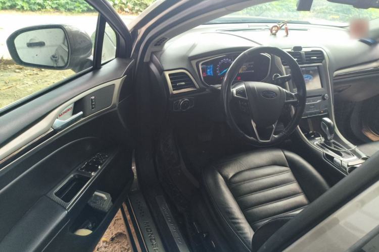 Used Ford Mondeo 2013 2.0L GTDi 200 Luxury Model Driver Seat