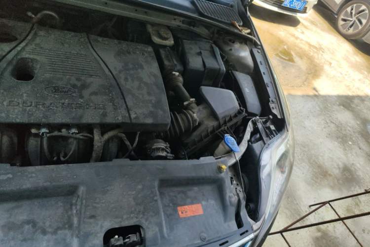 Used Ford Mondeo 2013 2.3L Fashion Edition Engine Bay Left