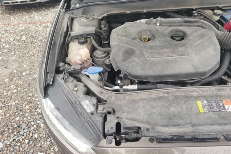 Used Ford Mondeo 2013 2.0L GTDi 200 Fashion Edition Engine Bay Right