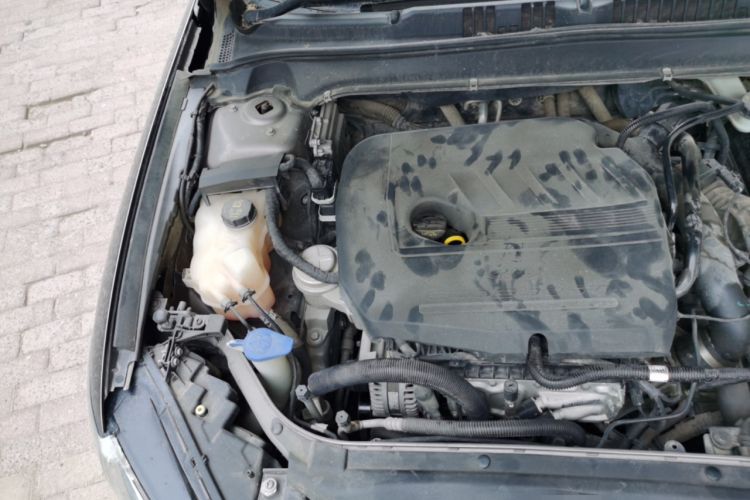 Used Ford Mondeo 2013 1.5L GTDi180 Fashion Edition Engine Bay Right