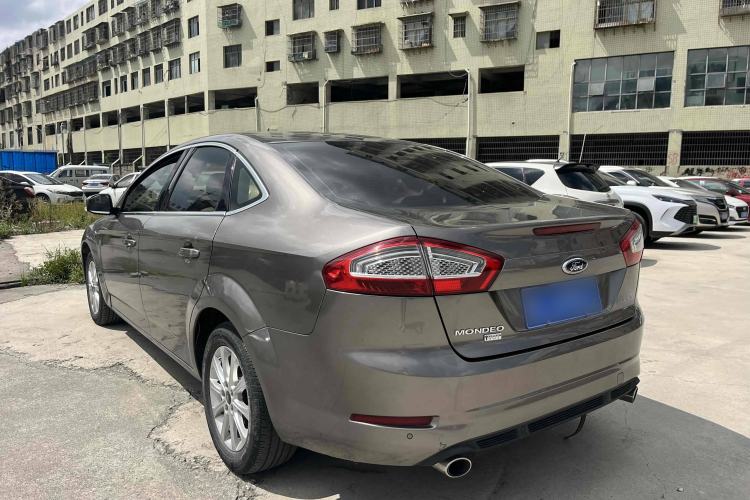 Used Ford Mondeo 2013 2.3L Fashion Edition Exterior 3