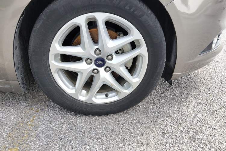 Used Ford Mondeo 2013 1.5L GTDi180 Fashion Edition Exterior 4