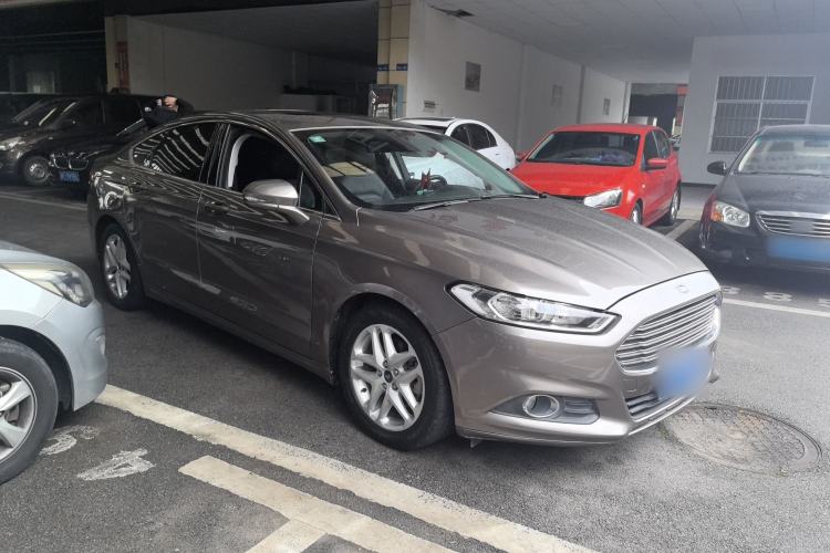 Used Ford Mondeo 2013 1.5L GTDi180 Fashion Edition Front Right 45 Deg