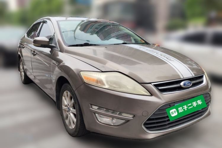 Used Ford Mondeo 2013 2.3L Fashion Edition Front Right 45 Deg