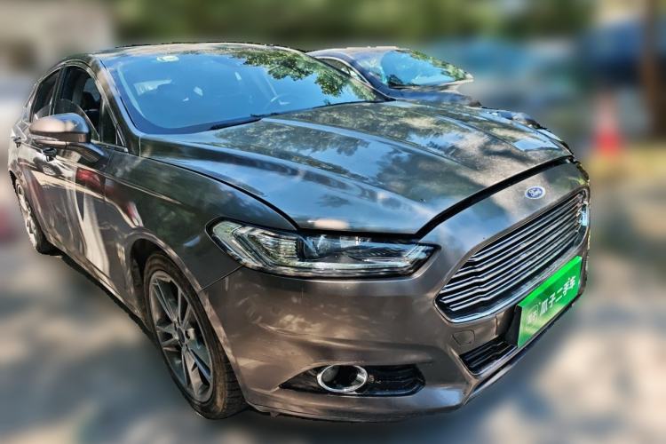 Used Ford Mondeo 2013 2.0L GTDi240 Luxury Sport Model Front Right 45 Deg