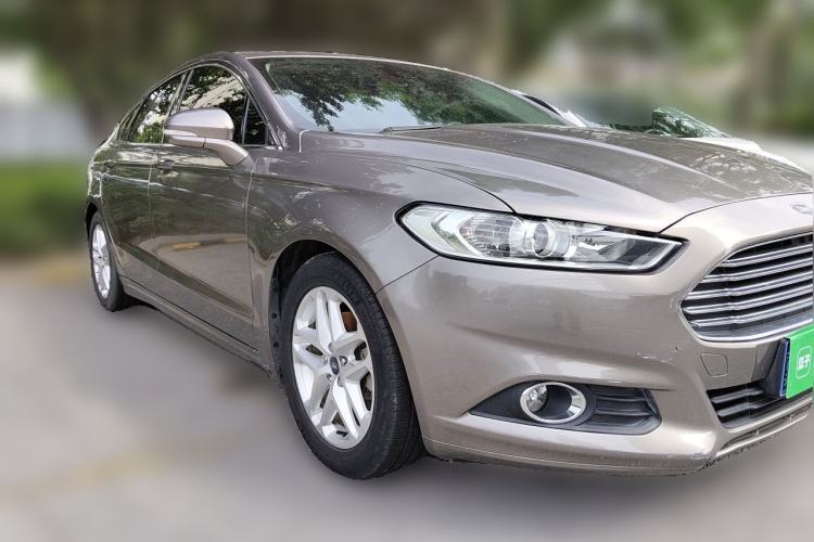 Used Ford Mondeo 2013 1.5L GTDi180 Fashion Edition Front Right 45 Deg