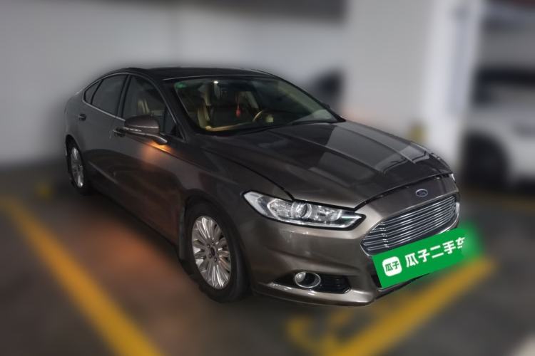 Used Ford Mondeo 2013 2.0L GTDi 200 Fashion Edition Front Right 45 Deg