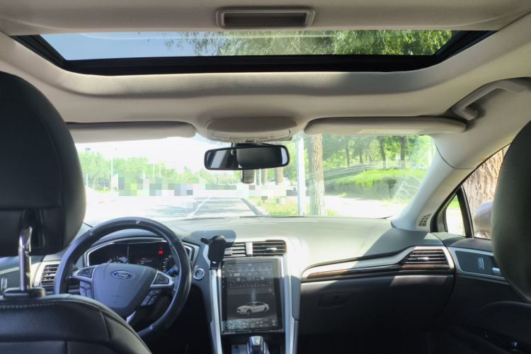 Used Ford Mondeo 2013 2.0L GTDi 200 Fashion Edition Headliner