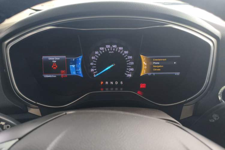 Used Ford Mondeo 2013 2.0L GTDi 200 Luxury Model Instrument Cluster