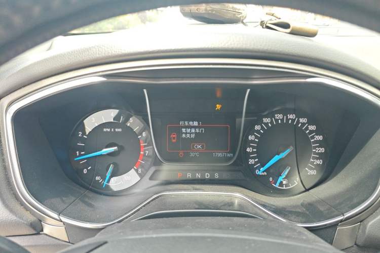 Used Ford Mondeo 2013 2.0L GTDi 200 Fashion Edition Instrument Cluster
